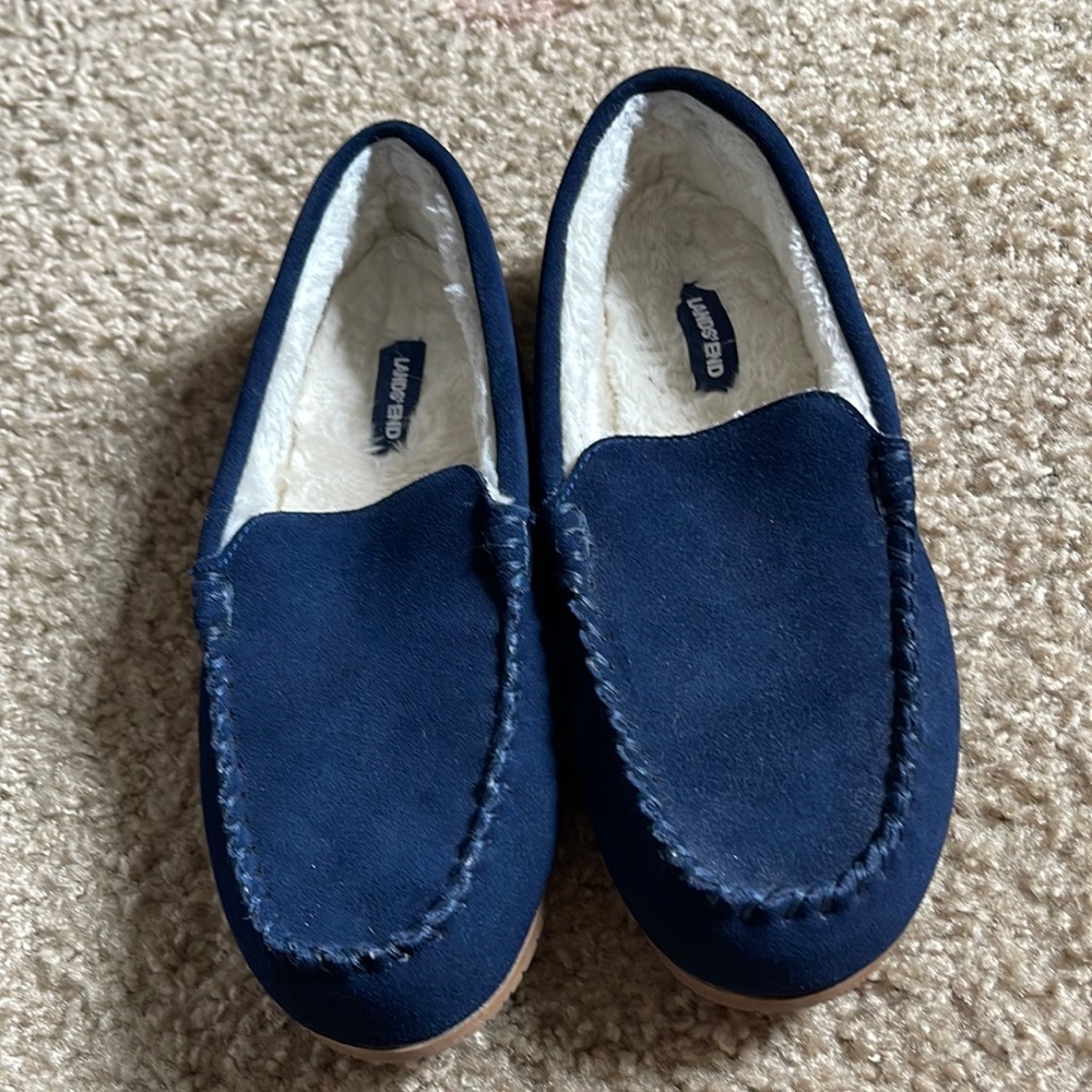 Lands' End Suede Leather Moccasin Slippers Radiant Navy Womens size 10